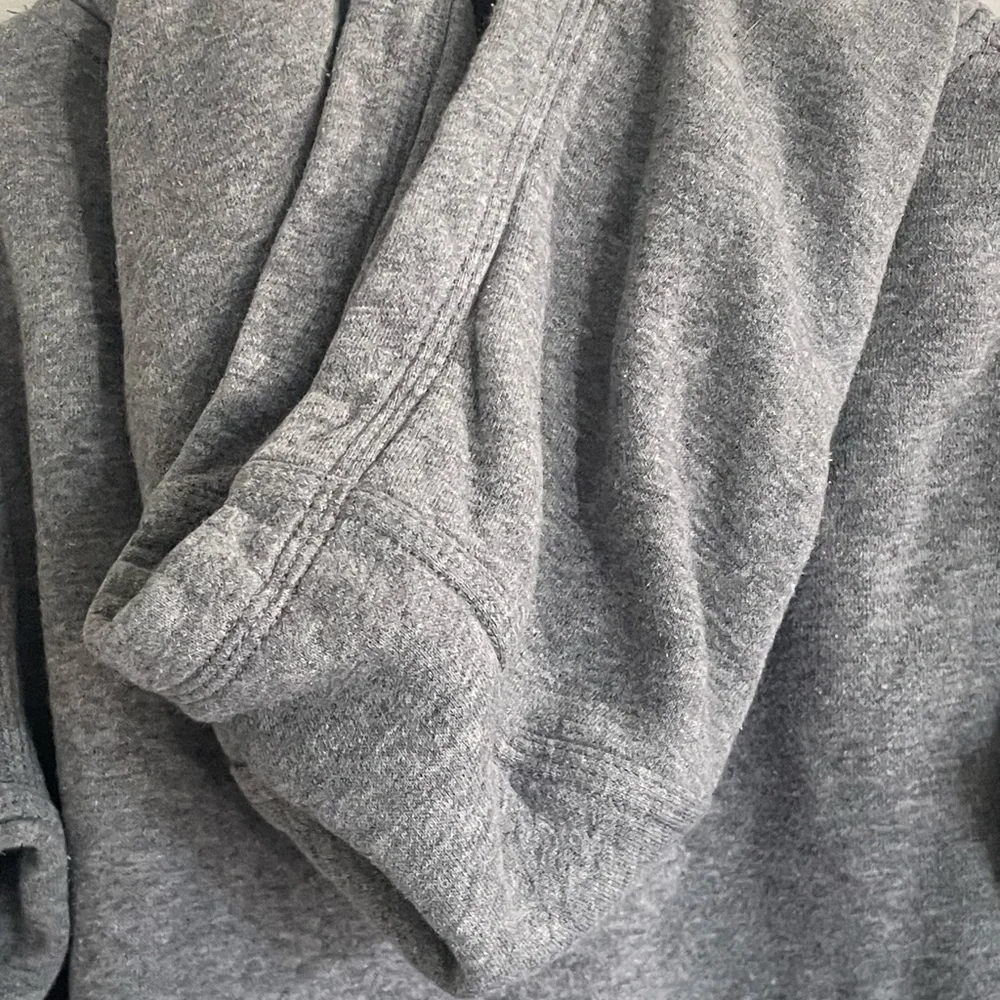 Nike Boys Small Gray Pullover Hoodie White Logo Kangaroo Pocket